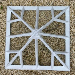 Cast Iron Garden Cloche -XIKI Garden Shop ACCCIG3