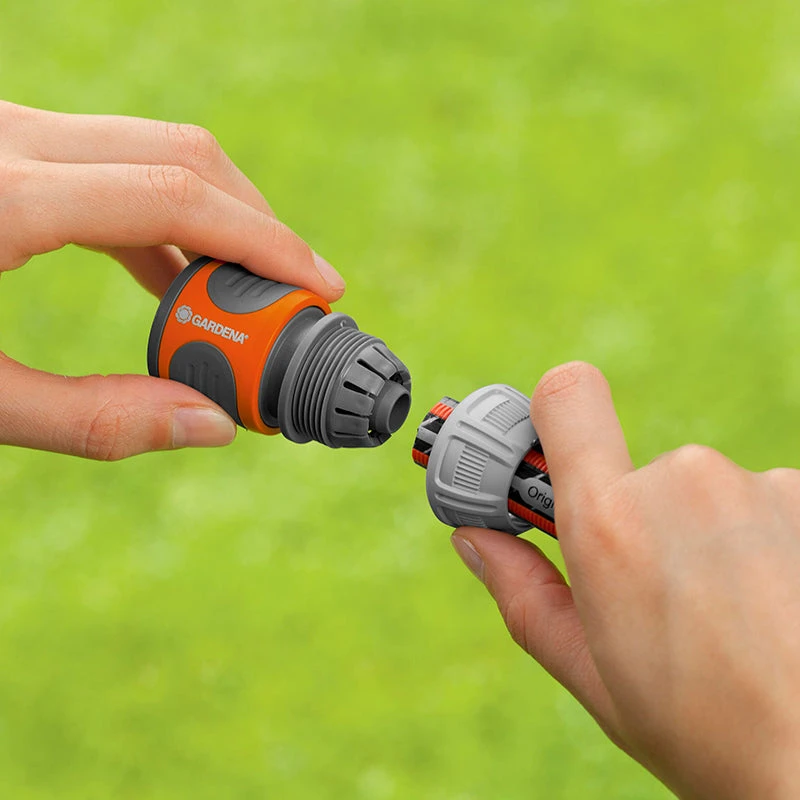 Gardena 13mm Snap On Hose Connector 2 Gardena 13mm Snap On Hose Connector - Image 2