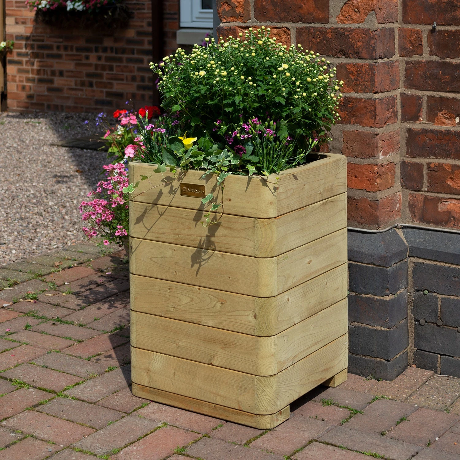 Rowlinson Marberry Tall Planter 1 Rowlinson Marberry Tall Planter