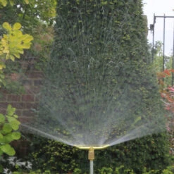 Brass 3 Arm Sprinkler -XIKI Garden Shop STW3AS3