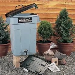 The Deluxe Original Wormery Composter 15 The Deluxe Original Wormery Composter -XIKI Garden Shop gutdowc4