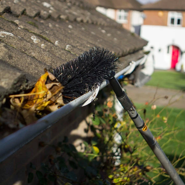 Darlac Gutter Cleaning Brush 2 Darlac Gutter Cleaning Brush - Image 2
