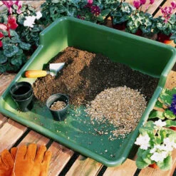 Potting Station With All Plastic Accessories -XIKI Garden Shop image 139570